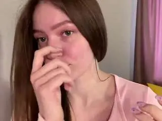 Monafulford  live sex cam