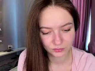 Monafulford  live sex cam