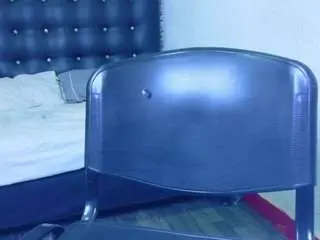 Secrett-desiree  live sex cam