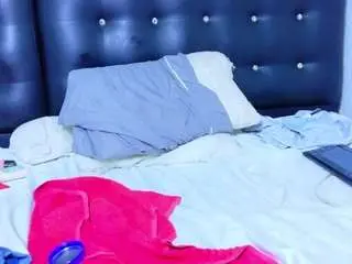 Secrett-desiree  live sex cam