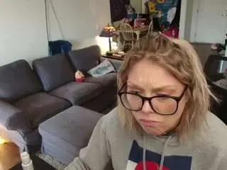 Aliceliddell710  live sex cam