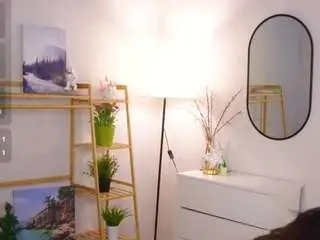 Lilianfaux  live sex cam