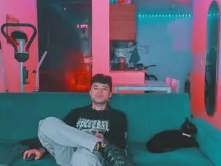 Ada-volkovss1  live sex cam
