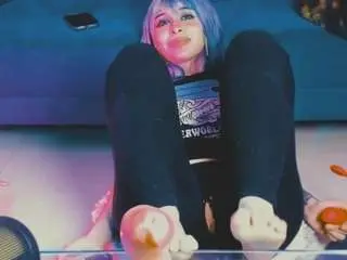 Ada-volkovss1  live sex cam