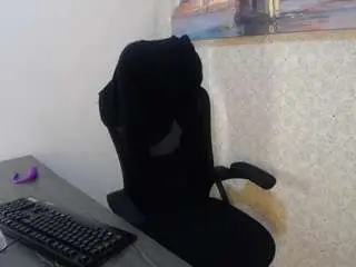 Brenda-levine  live sex cam