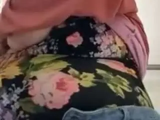 Jessiestarr  live sex cam