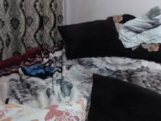 Queentwerk  live sex cam