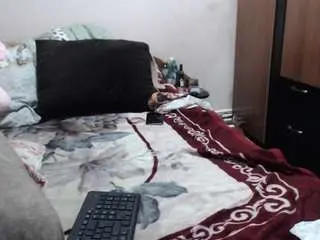 Queentwerk  live sex cam