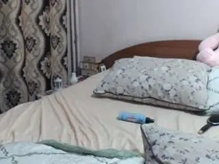 Queentwerk  live sex cam