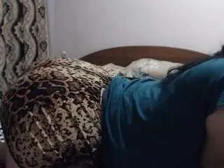 Queentwerk  live sex cam