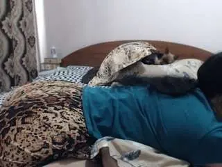 Queentwerk  live sex cam