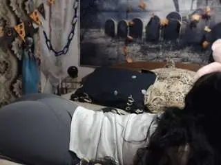 Queentwerk  live sex cam