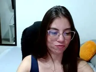 Veronicamiller22  live sex cam