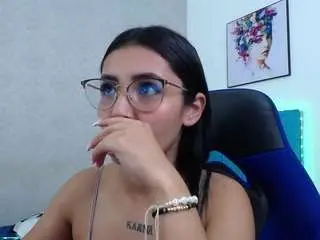 Antonellasweetlittle  live sex cam