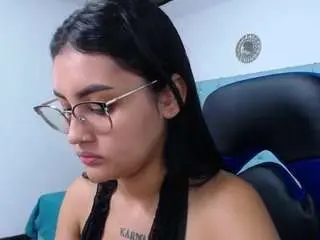 Antonellasweetlittle  live sex cam