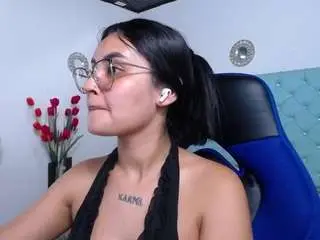 Antonellasweetlittle  live sex cam