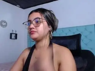 Antonellasweetlittle  live sex cam