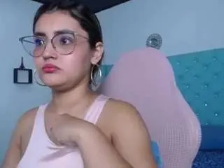 Antonellasweetlittle  live sex cam