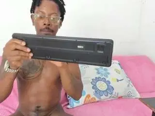 Ebonytyrabanxxx  live sex cam