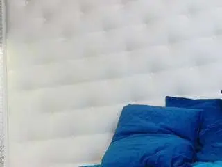 Karissia  live sex cam