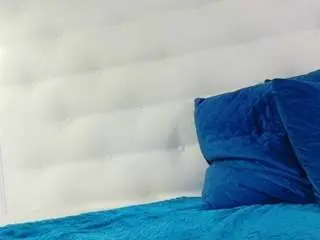 Karissia  live sex cam