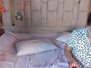 Studvalerin-abbi  live sex cam