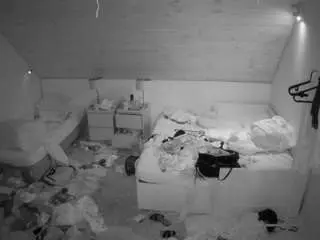 Voyeurcam-julmodels-whitebed-2  live sex cam