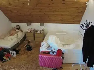 Voyeurcam-julmodels-whitebed-2  live sex cam