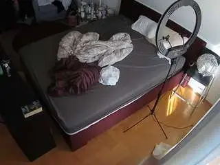 Voyeurcam-julmodels-whitebed-2  live sex cam