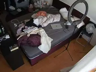 Voyeurcam-julmodels-whitebed-2  live sex cam