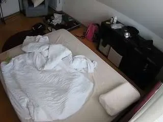 Voyeurcam-julmodels-whitebed-2  live sex cam
