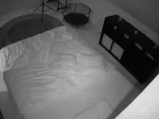Voyeurcam-julmodels-whitebed-2  live sex cam