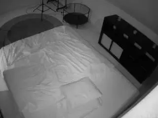 Voyeurcam-julmodels-whitebed-2  live sex cam