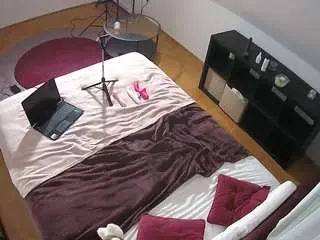 Voyeurcam-julmodels-whitebed-2  live sex cam