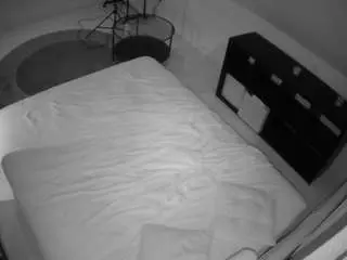 Voyeurcam-julmodels-whitebed-2  live sex cam