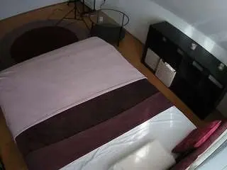 Voyeurcam-julmodels-whitebed-2  live sex cam