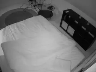 Voyeurcam-julmodels-whitebed-2  live sex cam