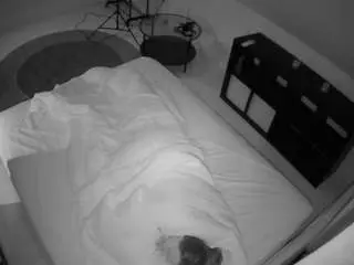 Voyeurcam-julmodels-whitebed-2  live sex cam