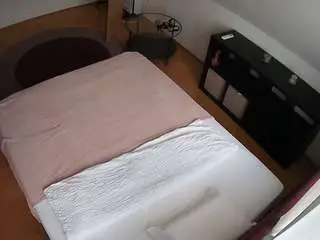 Voyeurcam-julmodels-whitebed-2  live sex cam