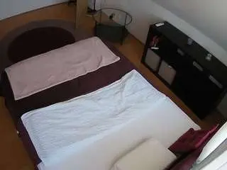 Voyeurcam-julmodels-whitebed-2  live sex cam