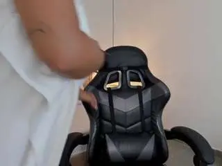 Zoe-danae  live sex cam