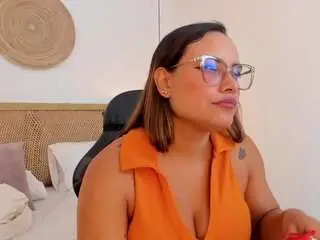 Zoe-danae  live sex cam
