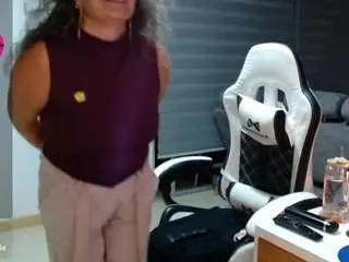 Amanda-bella1  live sex cam