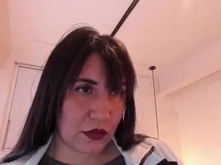 Gia-fox  live sex cam