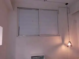 Gia-fox  live sex cam