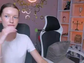 Layla-moon1  live sex cam
