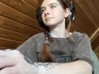 Megganpeare  live sex cam