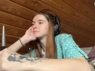 Megganpeare  live sex cam