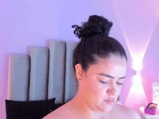 Saramontoya  live sex cam