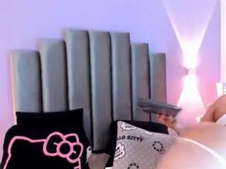 Saramontoya  live sex cam